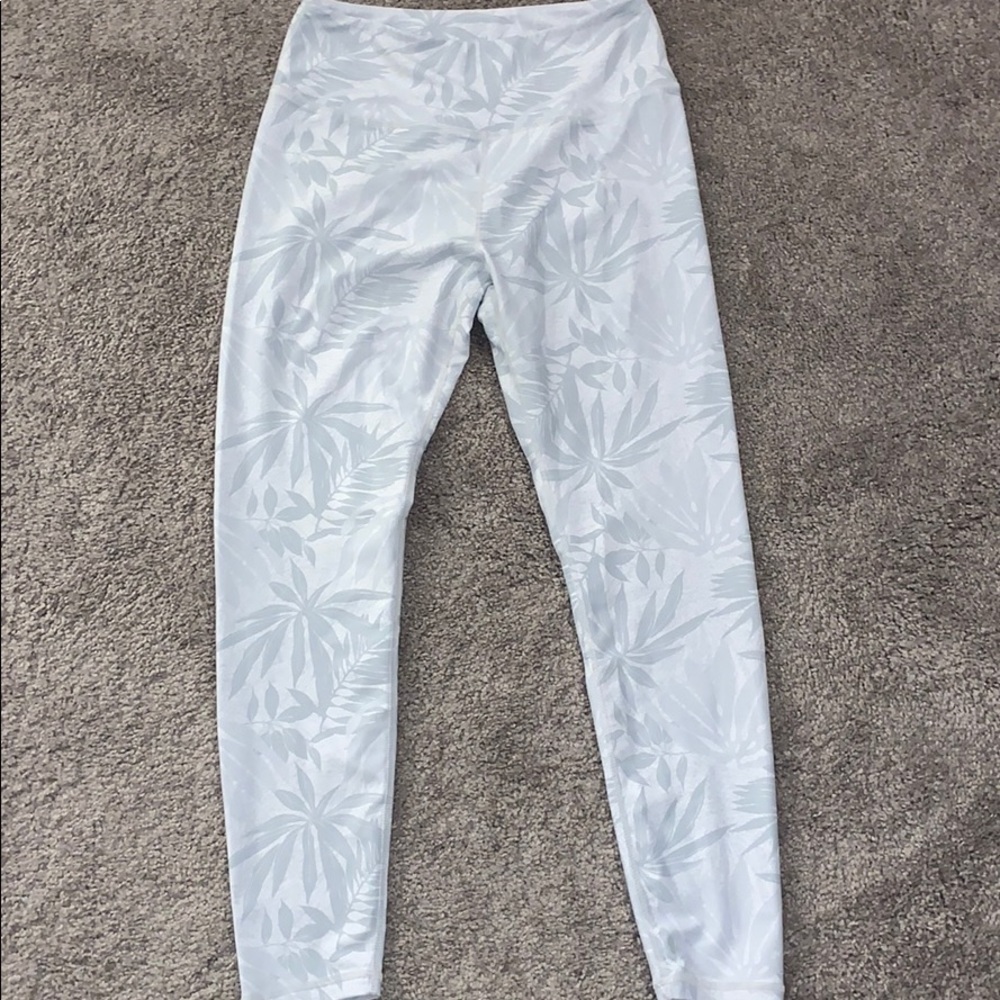White ptula leggings